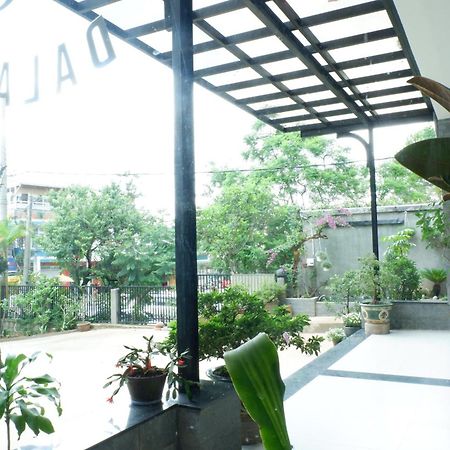 Minh Chi Hotel Dalat Exteriör bild