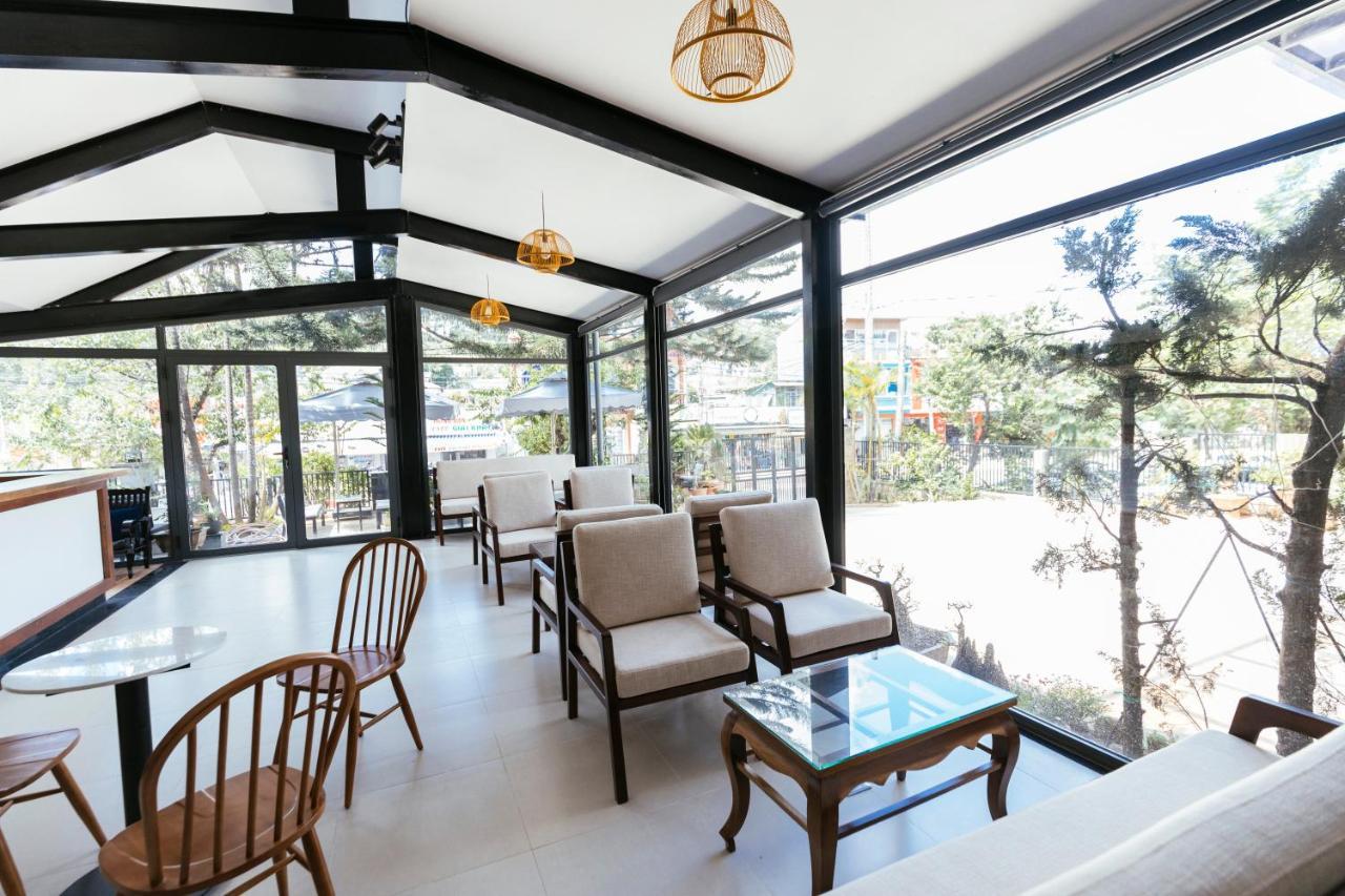 Minh Chi Hotel Dalat Exteriör bild